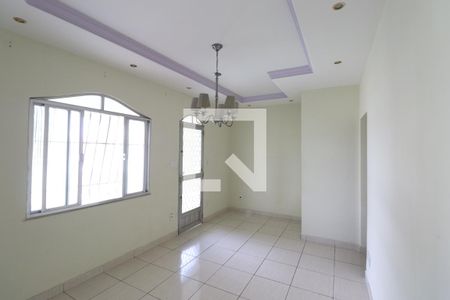 Casa para alugar com 229m², 5 quartos e 2 vagasSala