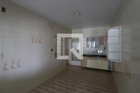Casa para alugar com 229m², 5 quartos e 2 vagasCozinha