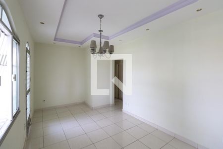 Casa para alugar com 229m², 5 quartos e 2 vagasSala
