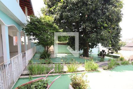 Casa para alugar com 229m², 5 quartos e 2 vagasQuintal