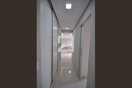 Apartamento à venda com 68m², 3 quartos e 1 vagaCorredor