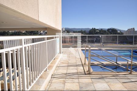 Apartamento à venda com 68m², 3 quartos e 1 vagaÁrea comum - Piscina