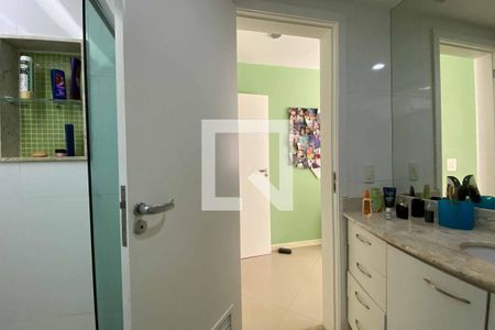 Apartamento à venda com 360m², 4 quartos e 2 vagas Apartamento à venda com 360m², 4 quartos e 2 vagasQuarto 1 - Suite