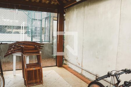 Apartamento à venda com 58m², 2 quartos e 1 vaga Apartamento à venda com 58m², 2 quartos e 1 vagaÁrea comum - Churrasqueira