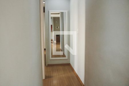Apartamento à venda com 58m², 2 quartos e 1 vaga Apartamento à venda com 58m², 2 quartos e 1 vagaCorredor