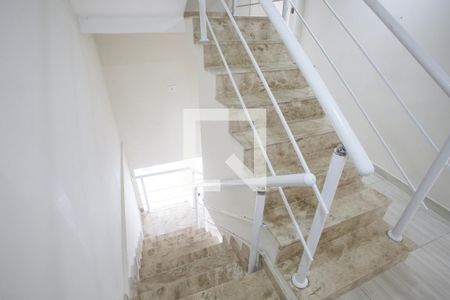 Escada de casa para alugar com 3 quartos, 360m² em Taquara, Rio de Janeiro