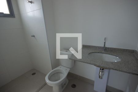 Banheiro da Suíte de apartamento para alugar com 1 quarto, 31m² em Indianópolis, São Paulo