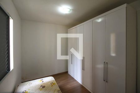 Apartamento à venda com 72m², 3 quartos e 1 vagaQuarto 2