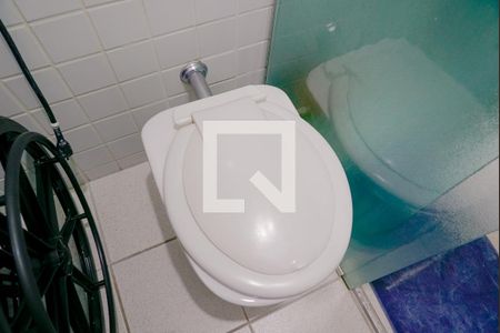 Apartamento à venda com 100m², 3 quartos e 2 vagasBanheiro de Serviço