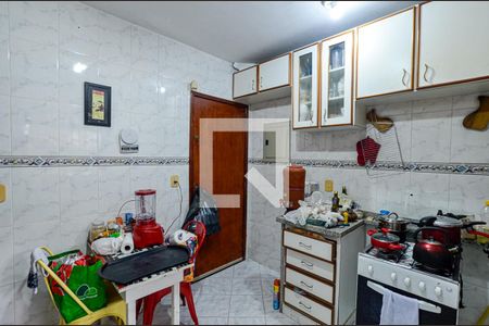 Casa à venda com 196m², 3 quartos e 3 vagas Casa à venda com 196m², 3 quartos e 3 vagasCozinha