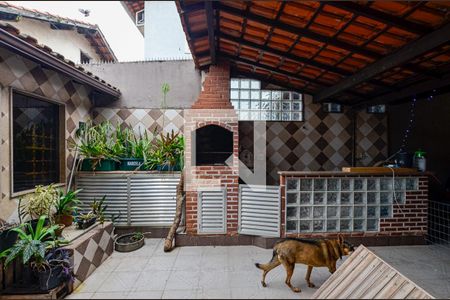 Casa à venda com 196m², 3 quartos e 3 vagas Casa à venda com 196m², 3 quartos e 3 vagasChurrasqueira