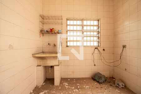 Casa à venda com 198m², 5 quartos e 1 vagaÁrea de Serviço 2° andar