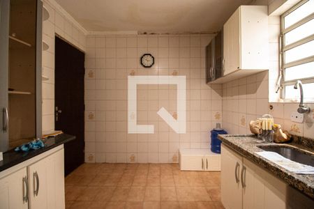 Casa à venda com 198m², 5 quartos e 1 vagaCozinha do 1° andar