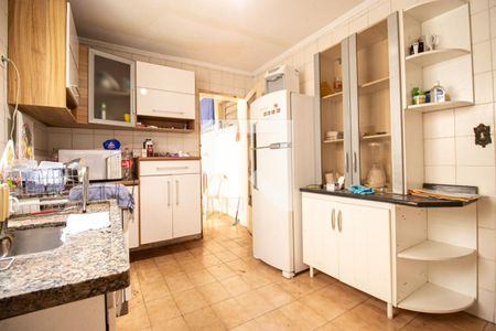 Casa à venda com 198m², 5 quartos e 1 vagaCozinha do 1° andar