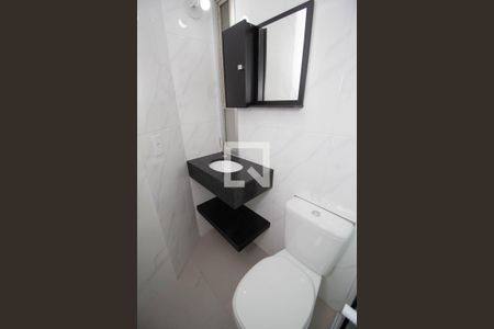 Apartamento para alugar com 65m², 3 quartos e 1 vaga Apartamento para alugar com 65m², 3 quartos e 1 vagaBanheiro