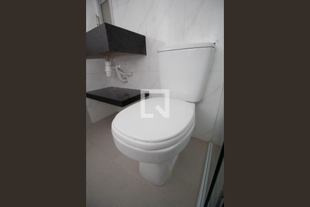 Apartamento para alugar com 65m², 3 quartos e 1 vaga Apartamento para alugar com 65m², 3 quartos e 1 vagaBanheiro