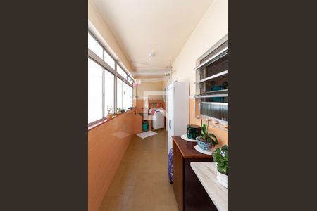 Apartamento à venda com 112m², 3 quartos e 1 vaga área de serviço