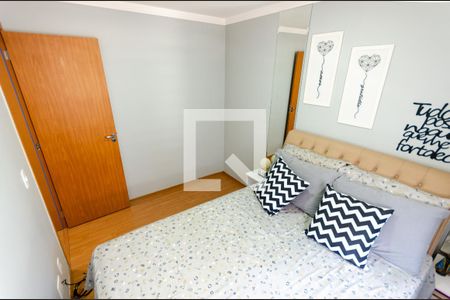 Quarto 1 de apartamento para alugar com 2 quartos, 45m² em Jardim Iris, São Paulo