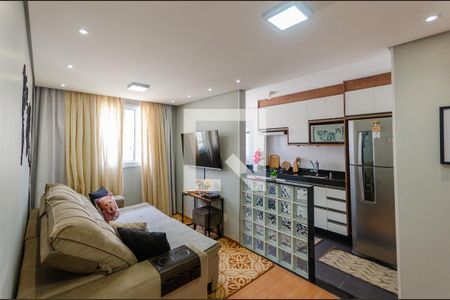 Sala de apartamento para alugar com 2 quartos, 45m² em Jardim Iris, São Paulo