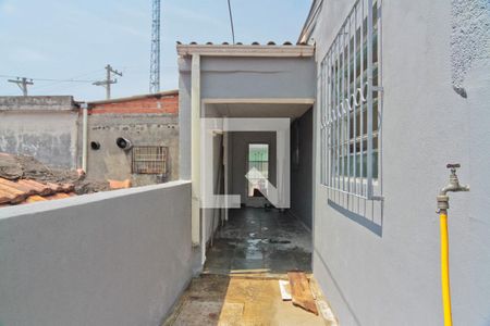 Casa para alugar com 130m², 2 quartos e 1 vagaÁrea externa