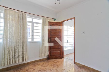 Sala de casa para alugar com 2 quartos, 130m² em Jardim Maristela, São Paulo