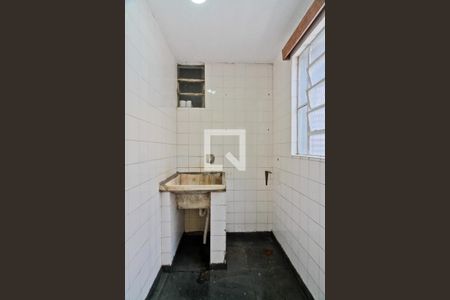 Casa para alugar com 130m², 2 quartos e 1 vagaÁrea de Serviço