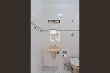 Casa para alugar com 130m², 2 quartos e 1 vagaBanheiro