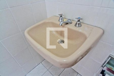 Casa para alugar com 130m², 2 quartos e 1 vagaBanheiro