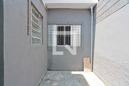 Casa para alugar com 130m², 2 quartos e 1 vagaÁrea externa