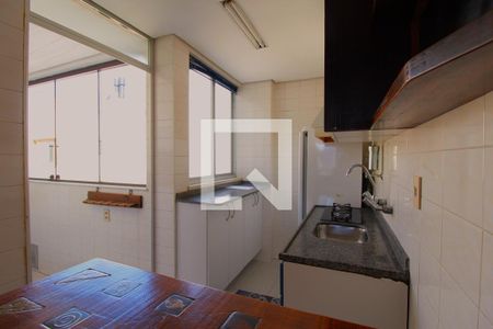Apartamento à venda com 76m², 1 quarto e 1 vagaCozinha