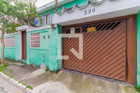 Casa à venda com 250m², 5 quartos e 4 vagasFachada