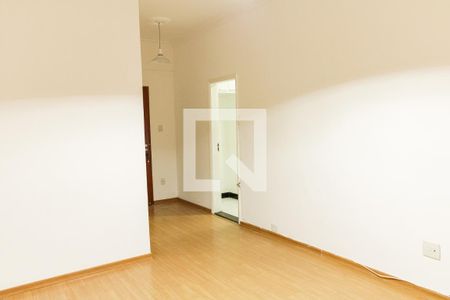 Sala de apartamento para alugar com 2 quartos, 90m² em Copacabana, Rio de Janeiro