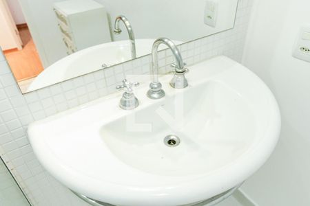 Apartamento para alugar com 90m², 2 quartos e sem vaga Apartamento para alugar com 90m², 2 quartos e sem vagaBanheiro Social