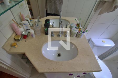 Apartamento à venda com 122m², 3 quartos e 2 vagas Apartamento à venda com 122m², 3 quartos e 2 vagasBanheiro da Suíte 1