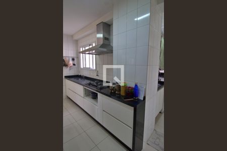 Apartamento à venda com 122m², 3 quartos e 2 vagas Apartamento à venda com 122m², 3 quartos e 2 vagasCozinha