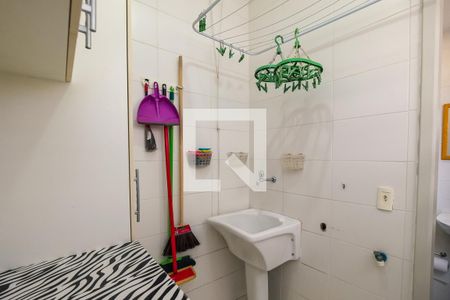 Apartamento para alugar com 77m², 2 quartos e 1 vaga Apartamento para alugar com 77m², 2 quartos e 1 vagaÁrea de Serviço