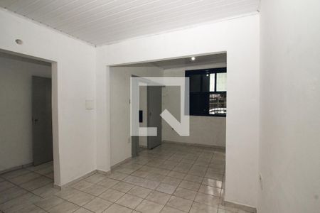Sala de casa para alugar com 1 quarto, 65m² em Azenha, Porto Alegre