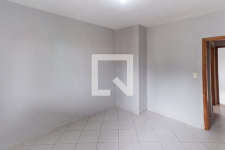 Quarto 1   de casa para alugar com 2 quartos, 80m² em Parque Edu Chaves, São Paulo