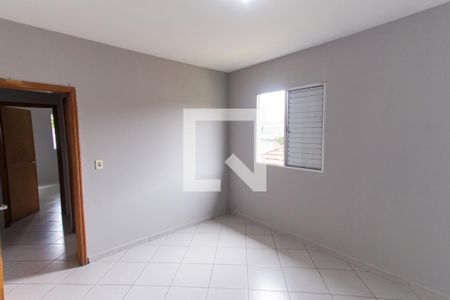 Quarto 2   de casa para alugar com 2 quartos, 80m² em Parque Edu Chaves, São Paulo