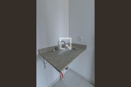 Apartamento para alugar com 48m², 2 quartos e sem vagaBanheiro