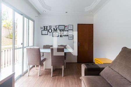 Sala/Sala de Jantar de apartamento para alugar com 2 quartos, 57m² em Jardim Maricá, Mogi das Cruzes