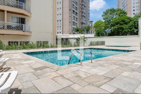 Apartamento para alugar com 70m², 2 quartos e 1 vaga Apartamento para alugar com 70m², 2 quartos e 1 vagaÁrea comum - Piscina
