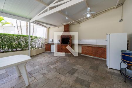 Apartamento para alugar com 70m², 2 quartos e 1 vaga Apartamento para alugar com 70m², 2 quartos e 1 vagaÁrea comum - Churrasqueira