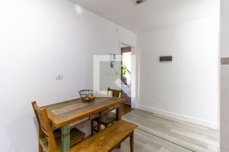 Apartamento à venda com 79m², 2 quartos e sem vaga Apartamento à venda com 79m², 2 quartos e sem vagaCozinha