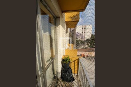 Varanda  de apartamento à venda com 2 quartos, 60m² em Jardim Soraia, São Paulo