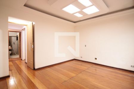 Quarto 1 de casa à venda com 3 quartos, 280m² em Cidade Antônio Estevão de Carvalho, São Paulo