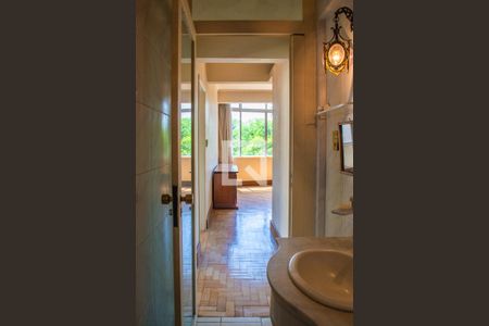 Apartamento à venda com 140m², 3 quartos e sem vagaBanheiro 