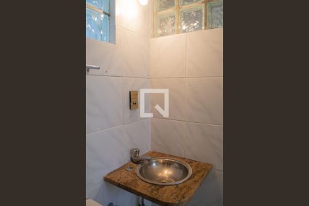 Apartamento à venda com 140m², 3 quartos e sem vagaÁrea de serviço banheiro 