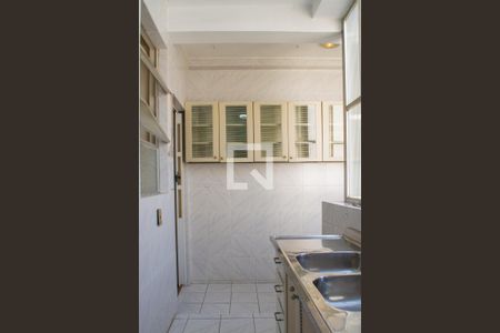 Apartamento à venda com 140m², 3 quartos e sem vagaCozinha 