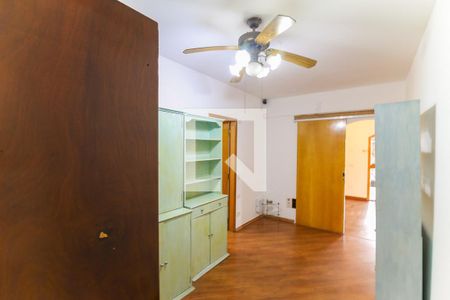 Escritório de casa à venda com 3 quartos, 220m² em Super Quadra Morumbi, São Paulo